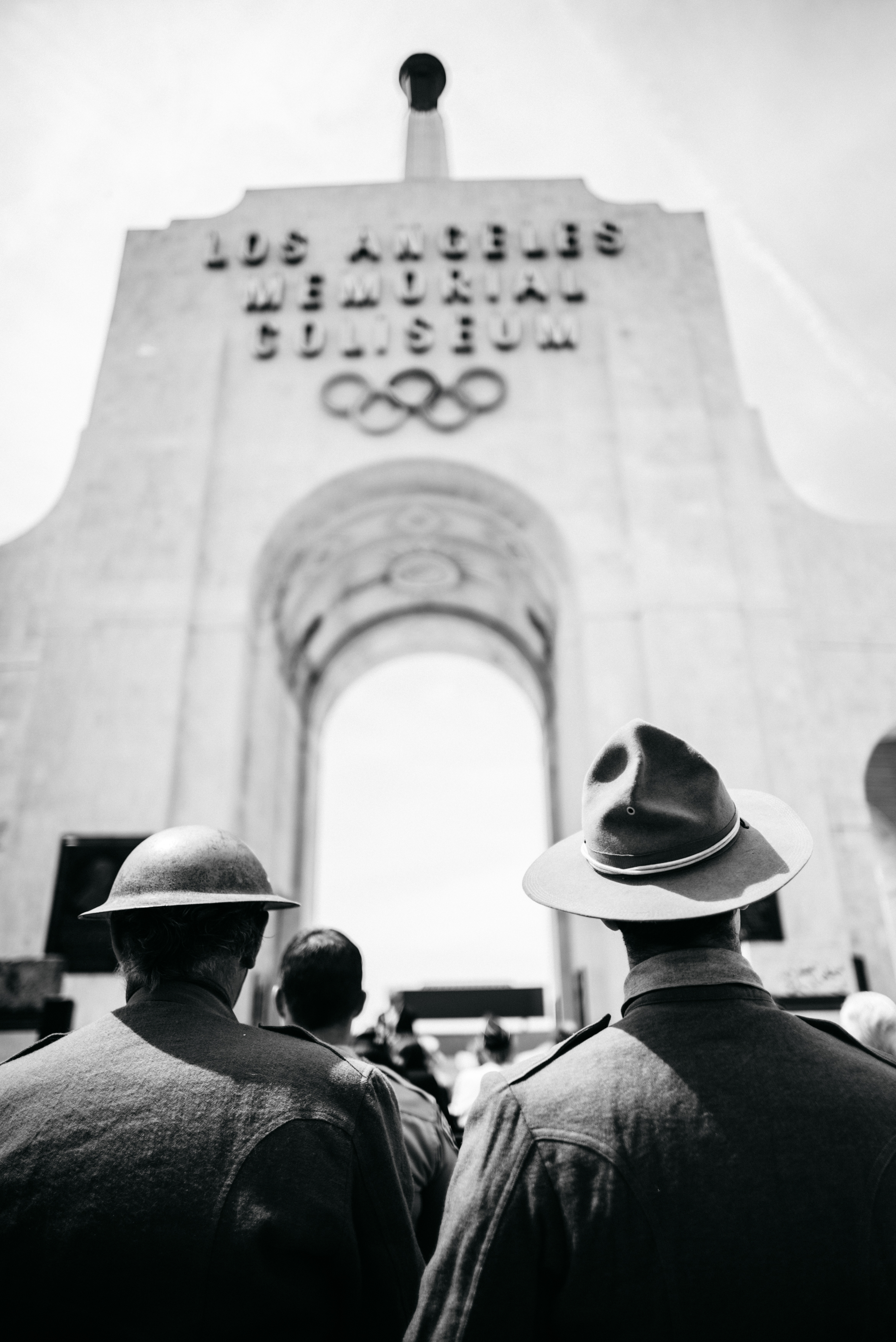 ww1 plaque commemoration memorial coliseum at exposition park los angeles