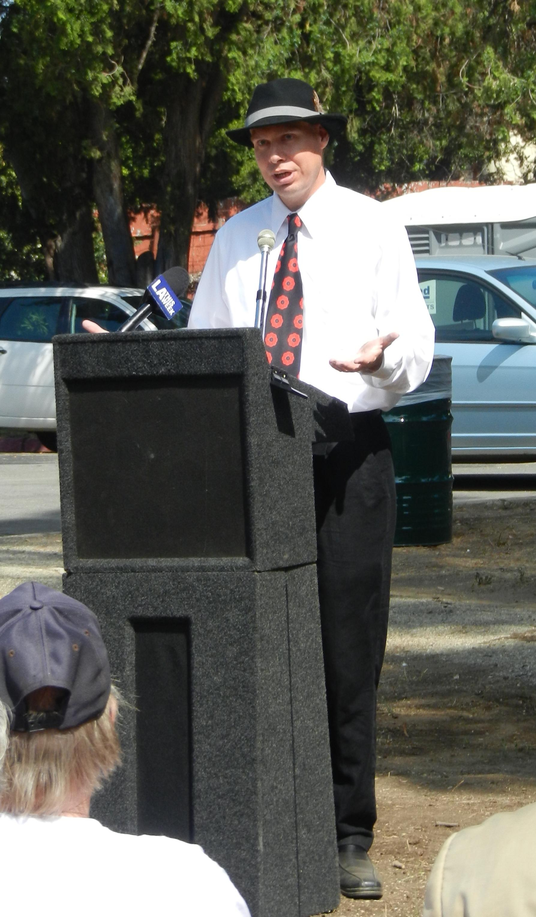 Courtland Jindra Welcoming Guests