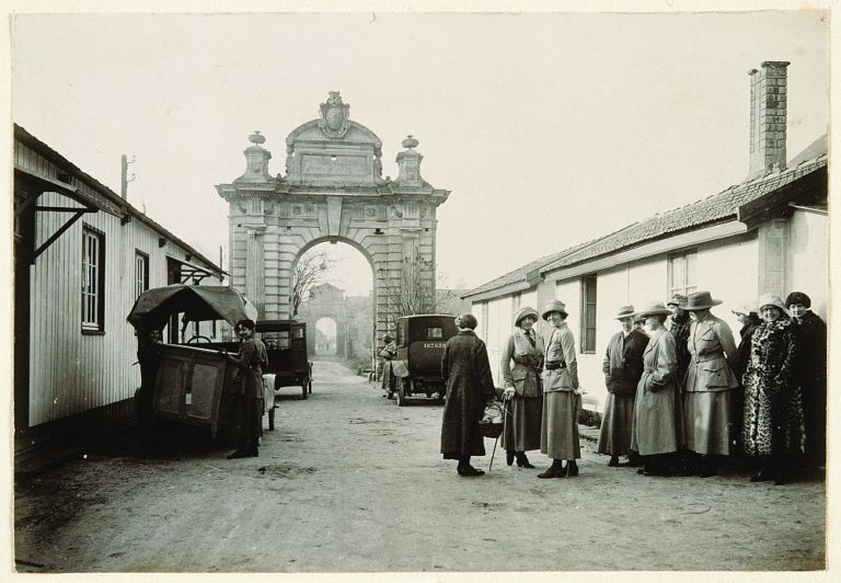 American volunteers who arrived in France to provide humanitarian aid after the war.