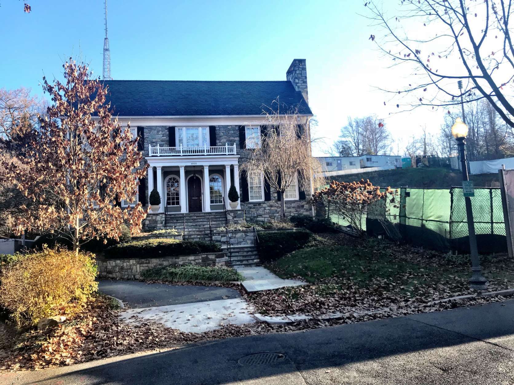 AU Presidents home