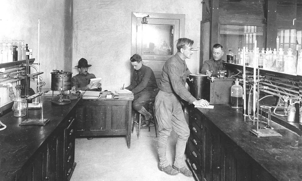Edgewood laboratory 600