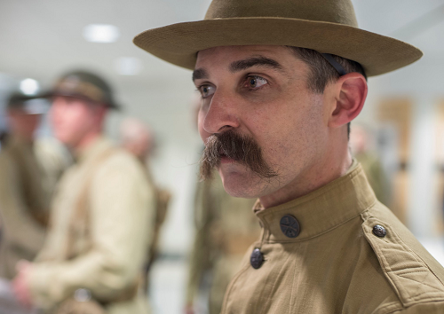 Pentagon reenactors 500