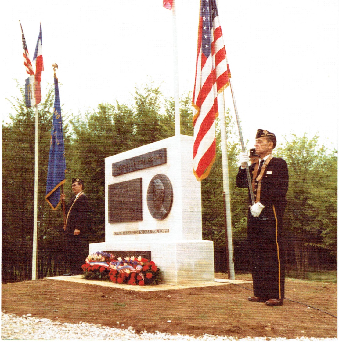The original monument at Bourg during the dedication in 1973