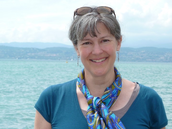 Connie Ruzich