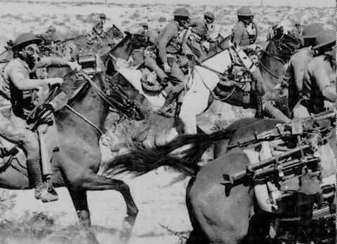 ww1cavalrychargegasmasks brooke