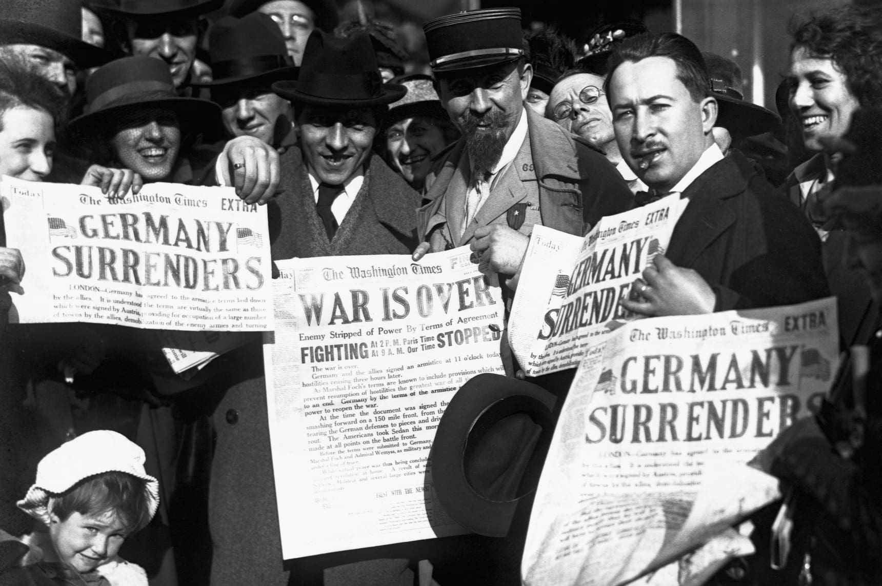 fake armistice wwi 514079642