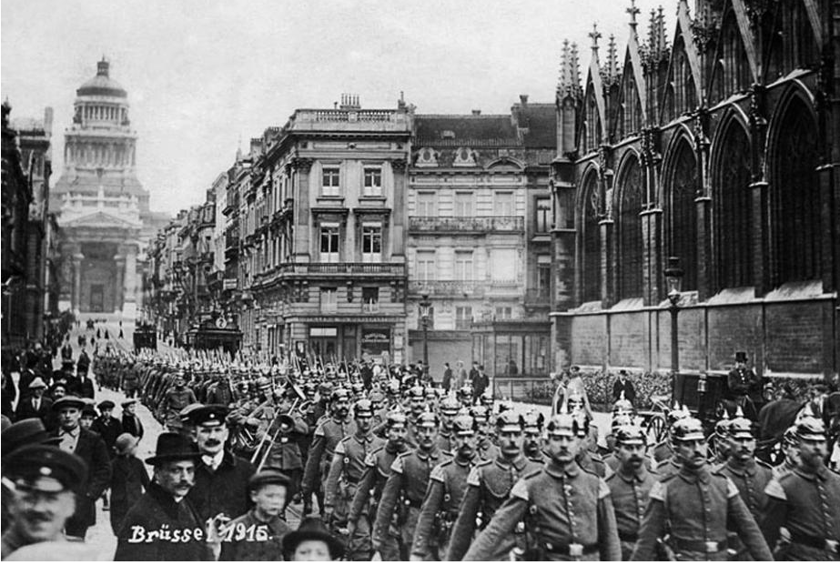 German troops march through Brussels in 1915