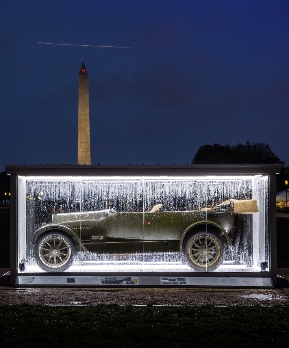 Liberty Car on Mall