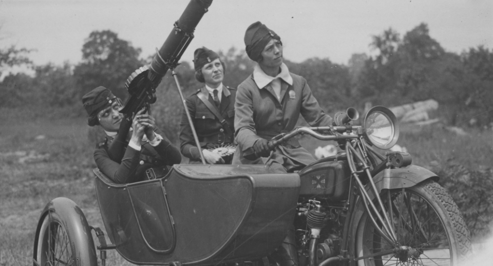 Womens Machine Gun Squad Police Reserves e1490287909865