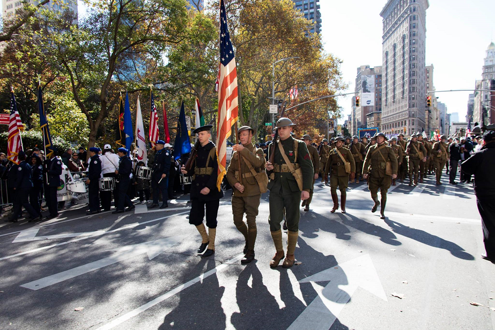 Parade 2