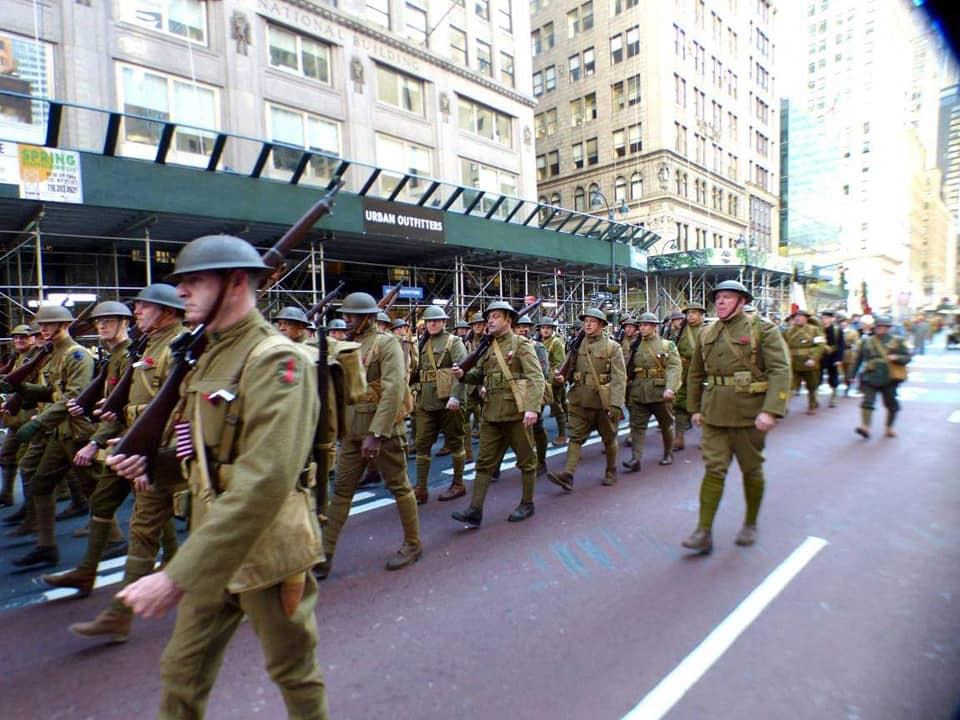 Parade 4