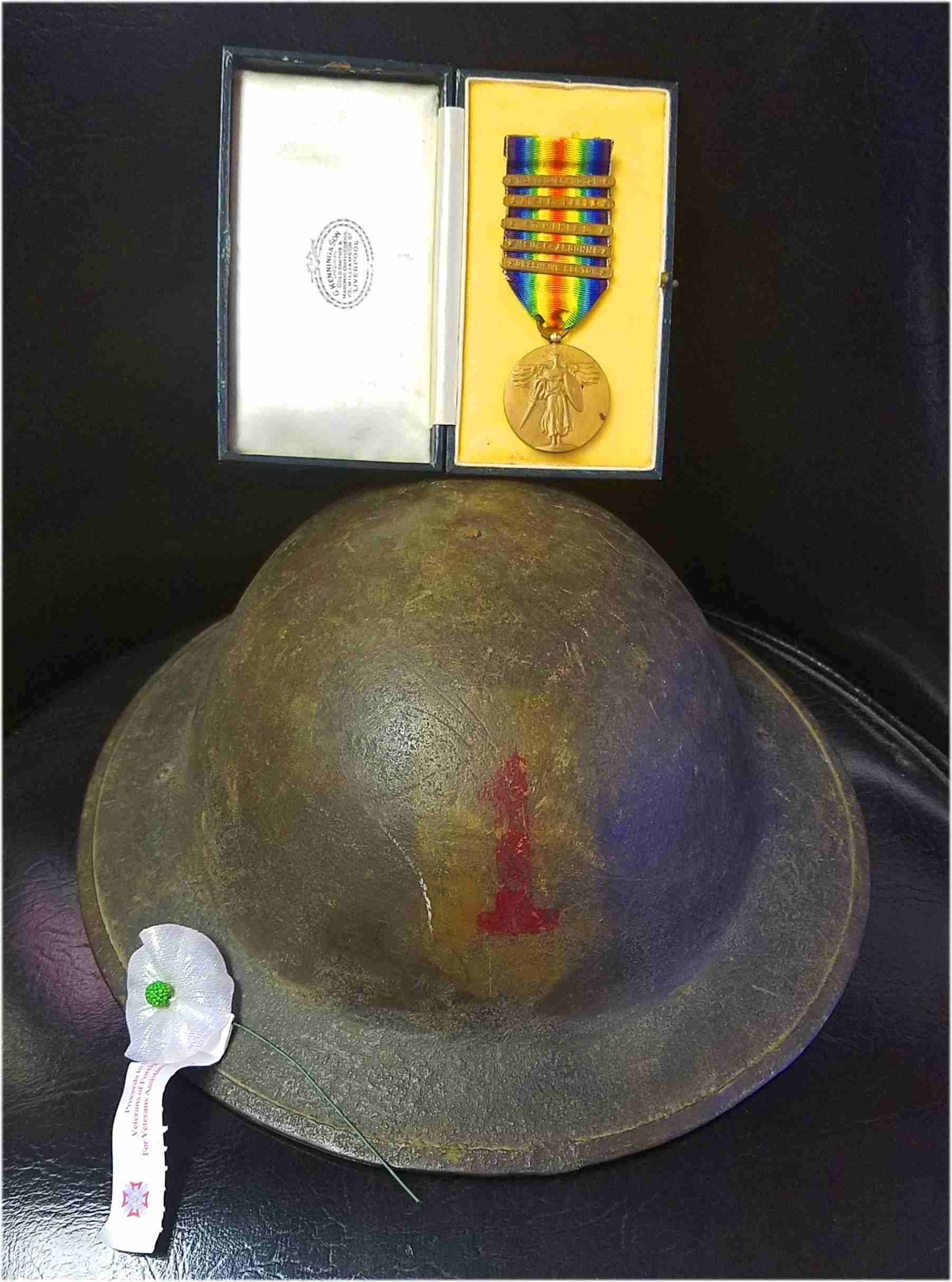 Sahler Presentation Helmet Big Red 1