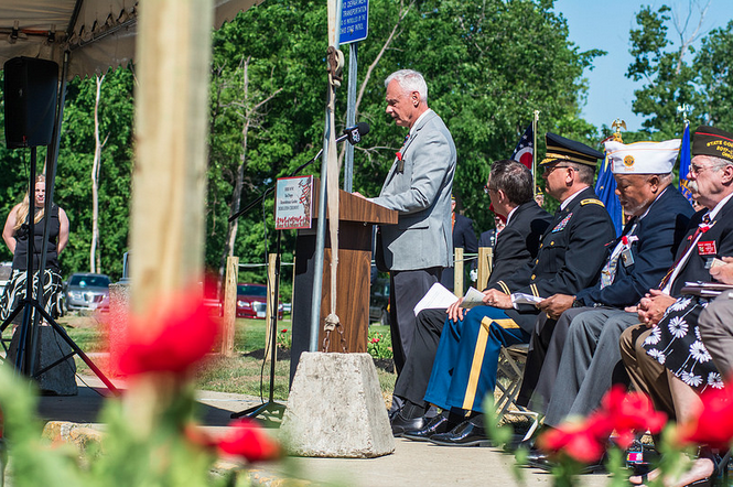 World War One Centennial Commissionor Thomas Moe speaks at Ohio Memorial Highway Dedication Ceeremony