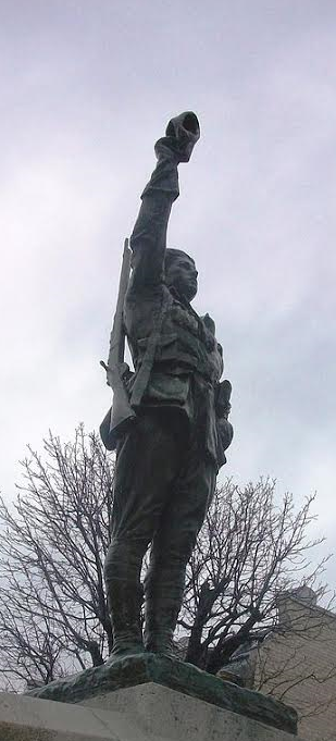seeger monument crop