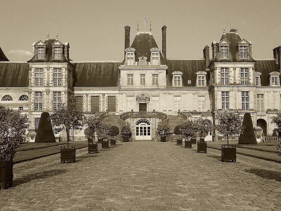 960px Chateau Fontainebleau 002