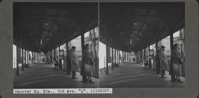 Hanover square station platform in 1950