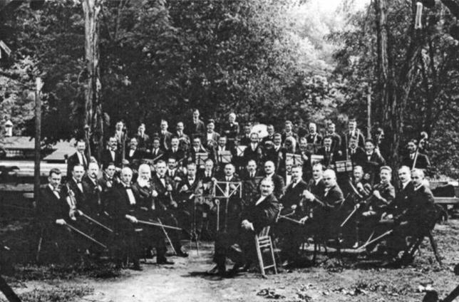 Tsing tao orchestra
