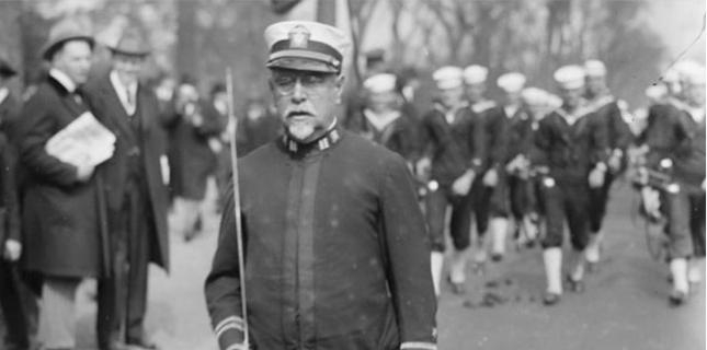 Sousa leading a marching band during WWI