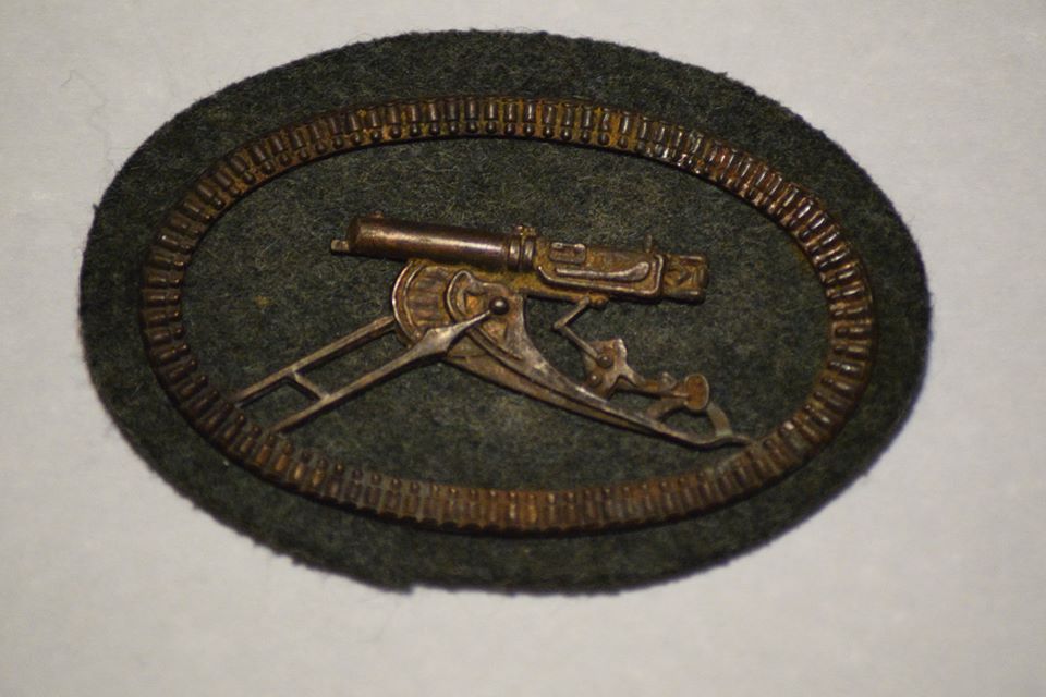 artillery badge.jpg
