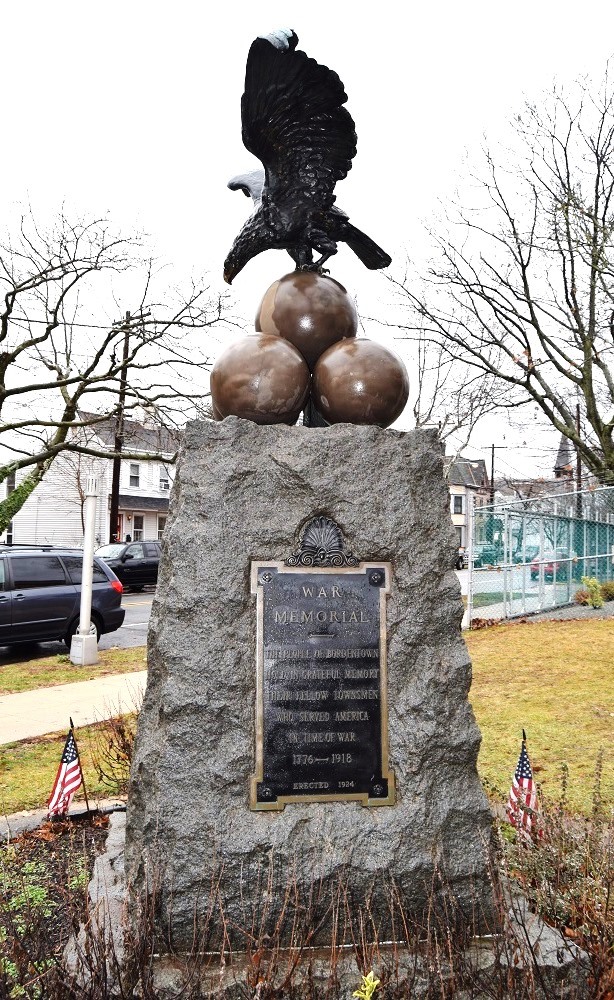 Zoom on the image : WWI Monument - Bordentown