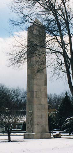 Zoom on the image : Camp Merritt Memorial - Cresskill