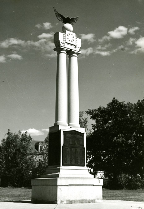 Zoom on the image : WWI Memorial - Harrison