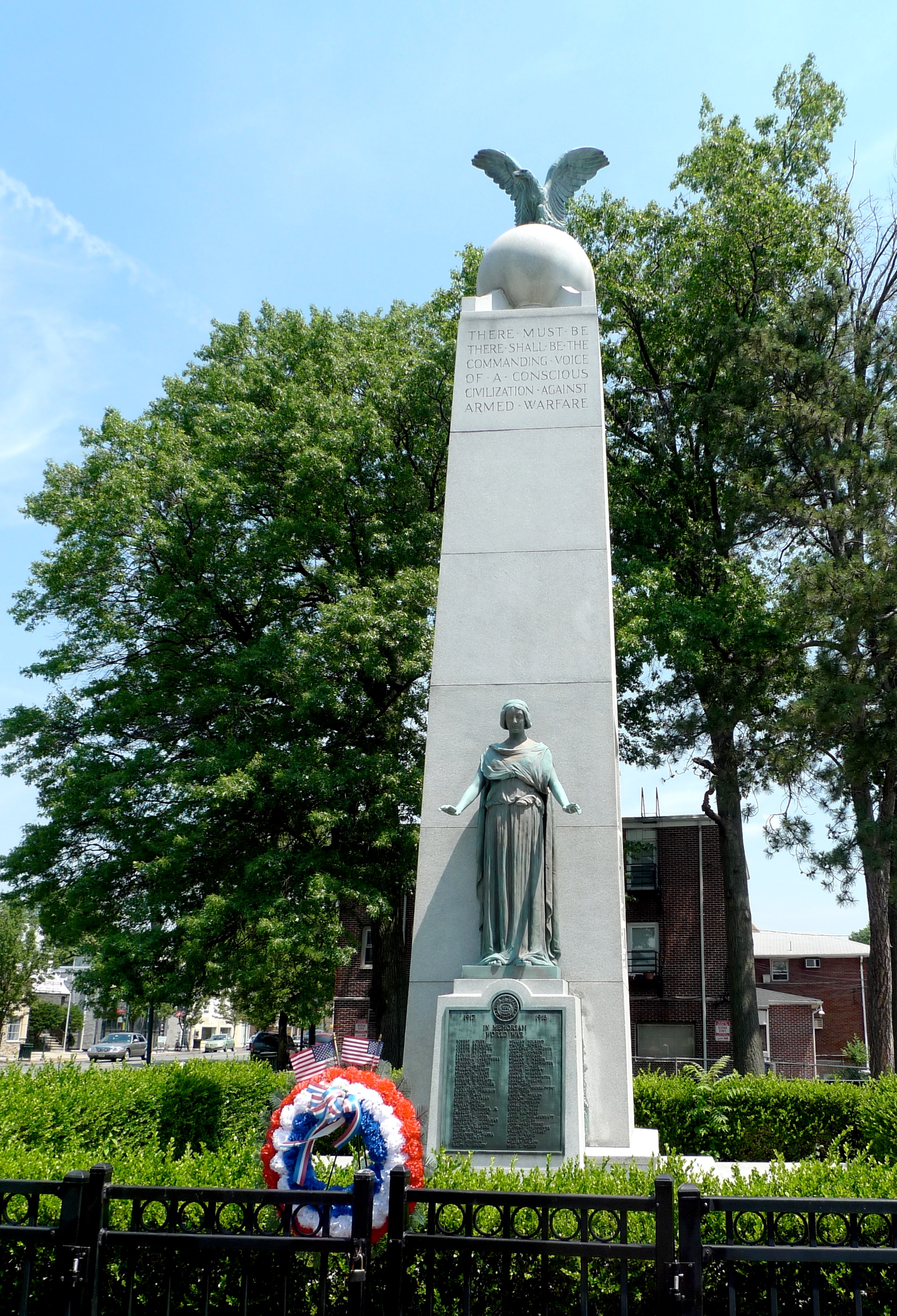 Zoom on the image : Soldiers Memorial - Kearny
