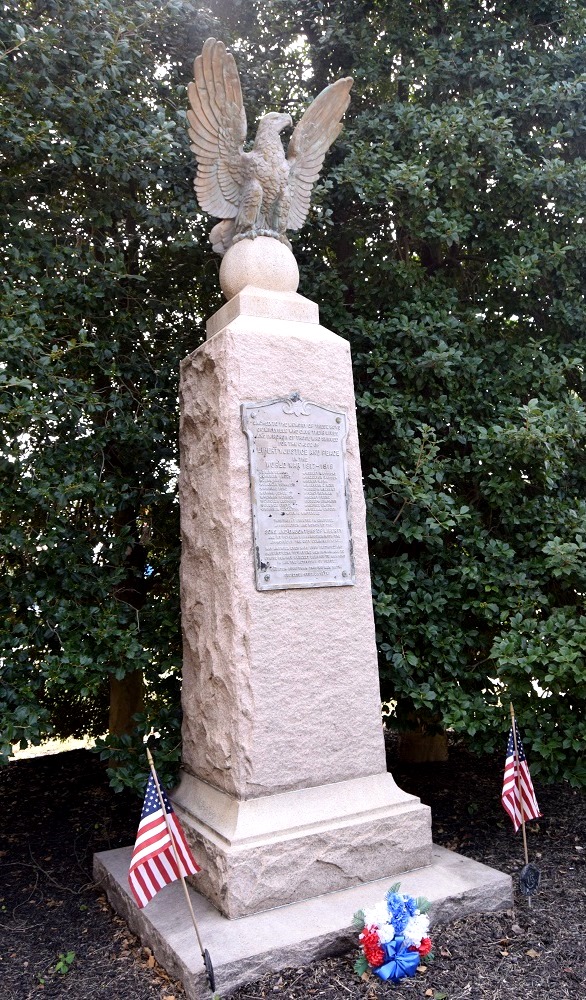 Zoom on the image : WWI Memorial - Millville