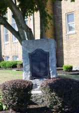 Zoom on the image : WWI Honor Roll - Oaklyn
