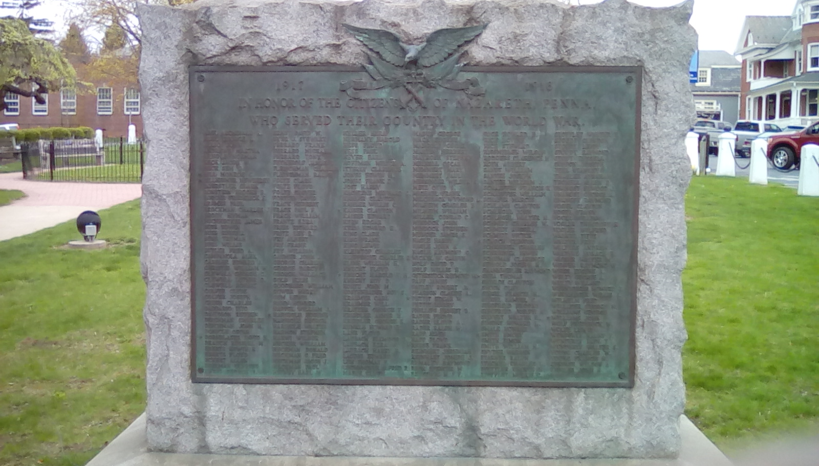 Zoom on the image : Nazareth World War Memorial