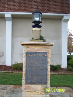 Zoom on the image : Flame of Freedom