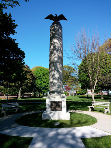 Zoom on the image : Memorial Honor Roll World War I