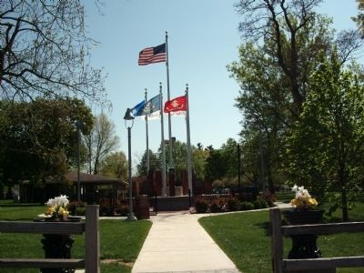 Zoom on the image : Boone County Veterans Memorial