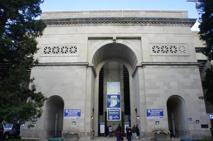 Zoom on the image : Memorial Stadium