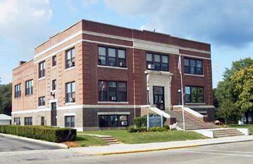 Zoom on the image : Hancock County Memorial Building