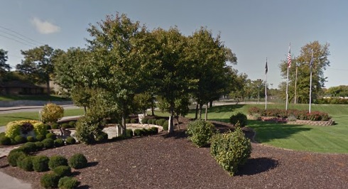 Zoom on the image : Highway of Flags Veterans Memorial