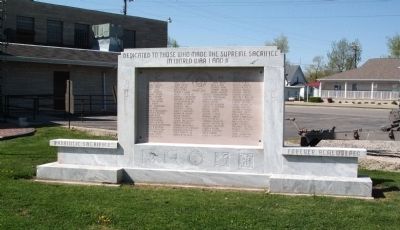Zoom on the image : Jay County WWI & WWII Honor Roll