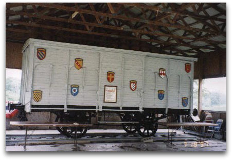 Zoom on the image : Fort Wayne Merci Train Boxcar