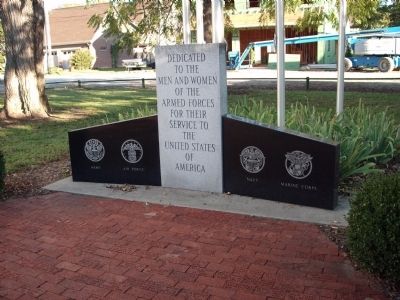 Zoom on the image : New Harmony Veterans Memorial