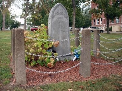 Zoom on the image : Perry County Honor Roll Memorial