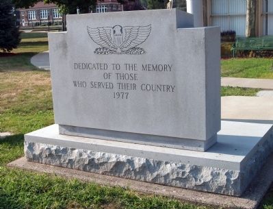 Zoom on the image : Union County Veterans Memorial