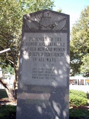 Zoom on the image : Washington County Veterans Memorial