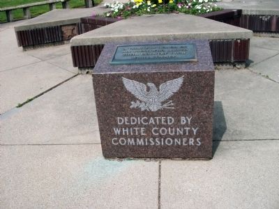 Zoom on the image : White County War Memorial