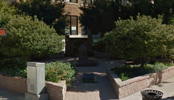 Zoom on the image : Whiting VeteransMemorial