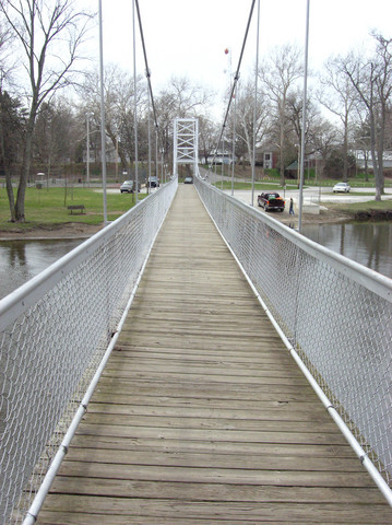 Zoom on the image : Pulaski County Memorial Bridge