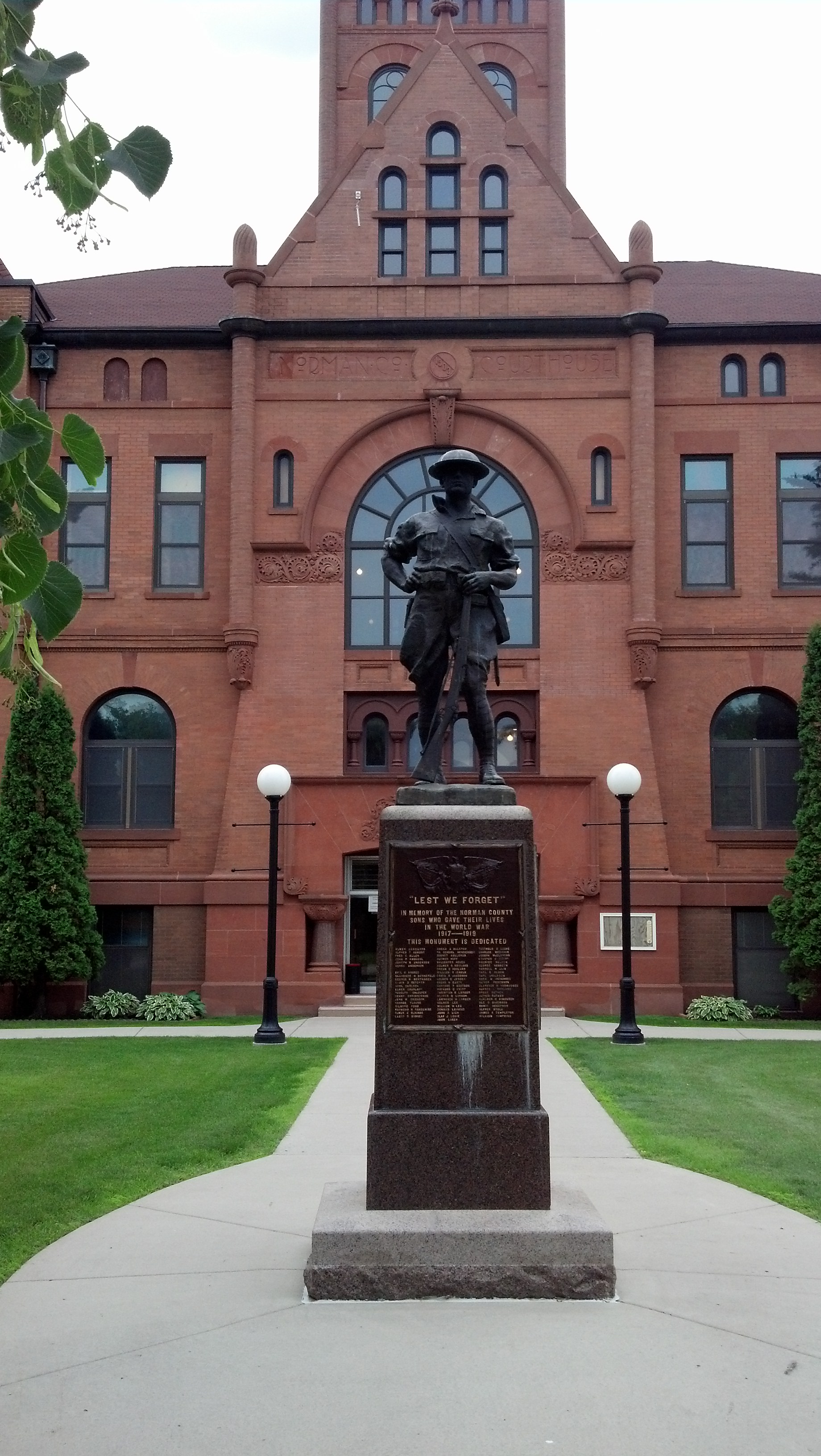 Zoom on the image : Ada Doughboy