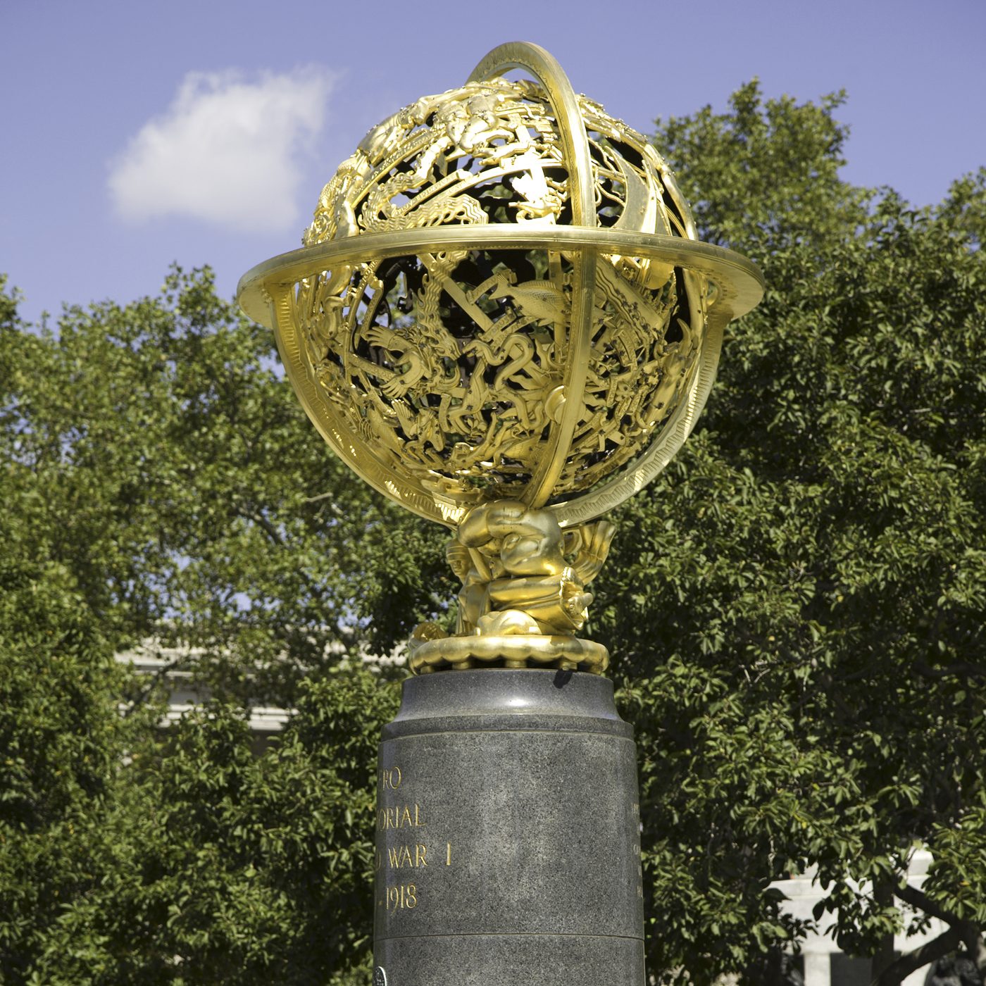 Zoom on the image : Aero Memorial
