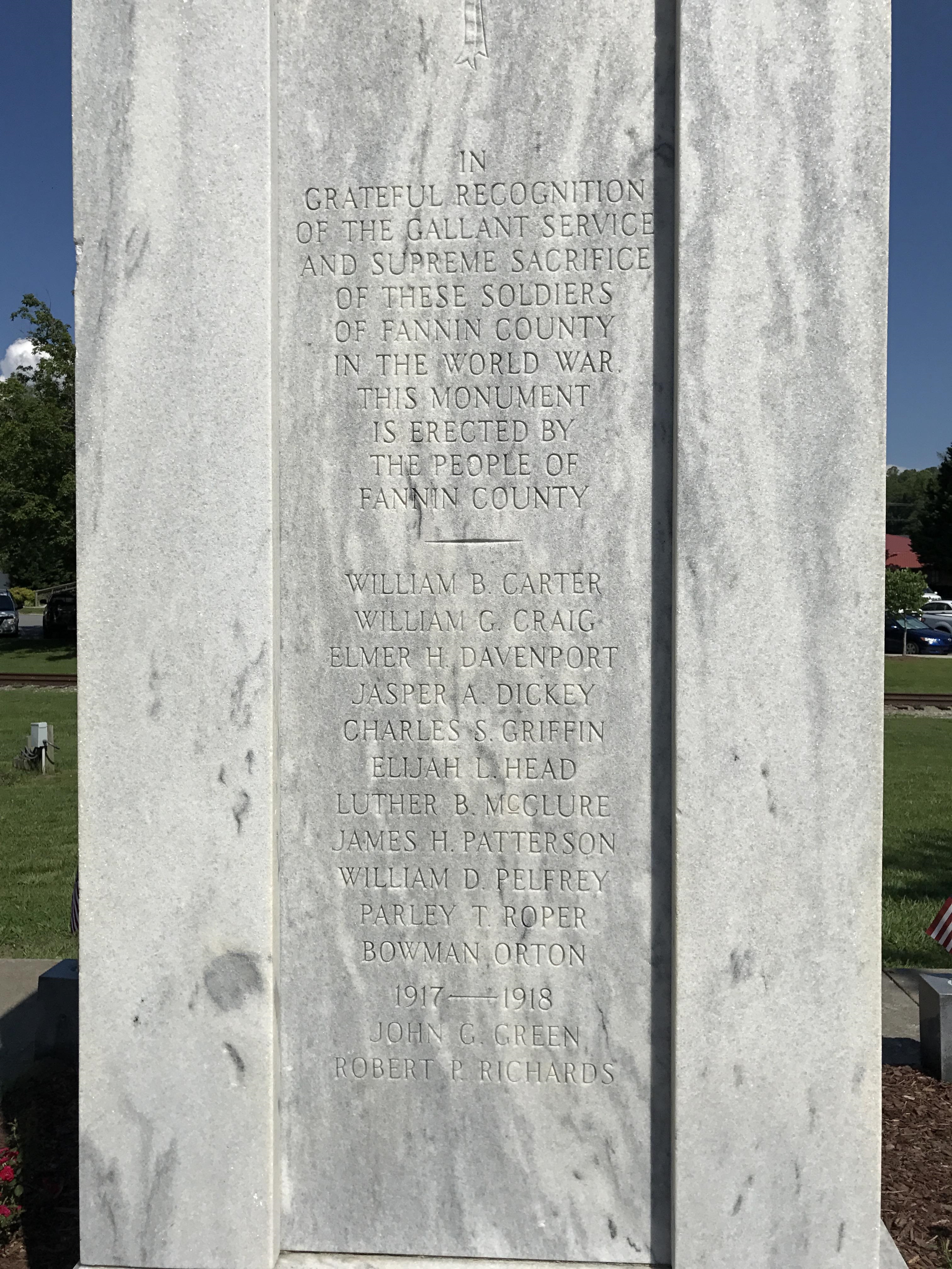 Zoom on the image : Fannin County War Memorial - Downtown Blue Ridge