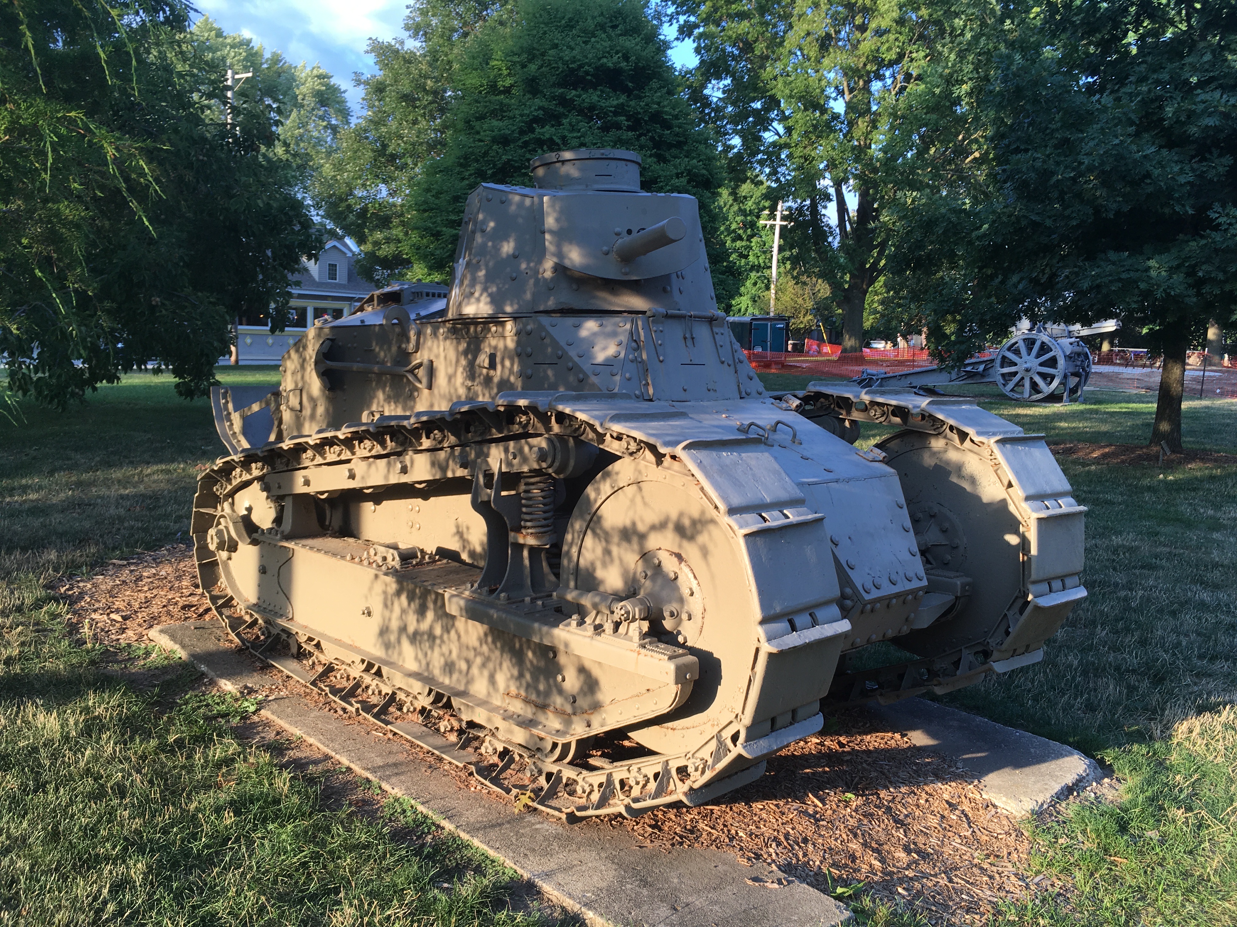 Zoom on the image : Miller Park War Memorial