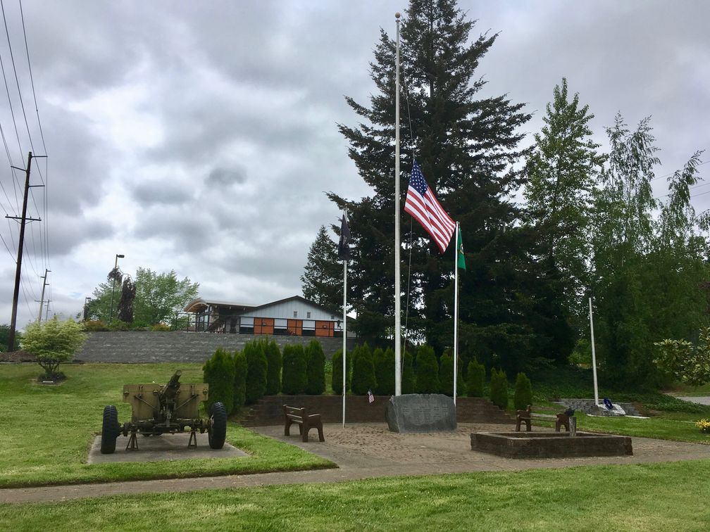 Zoom on the image : Elma Veterans Memorial Park